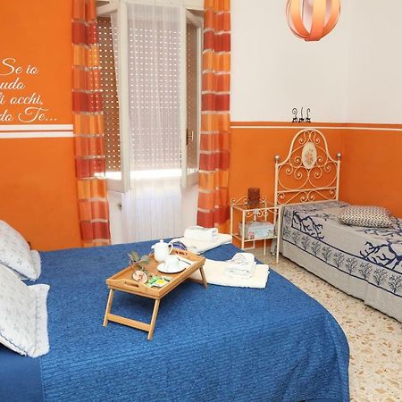 Viale Italia 41: I Migliori Anni Ξενοδοχείο Σάσαρι Εξωτερικό φωτογραφία