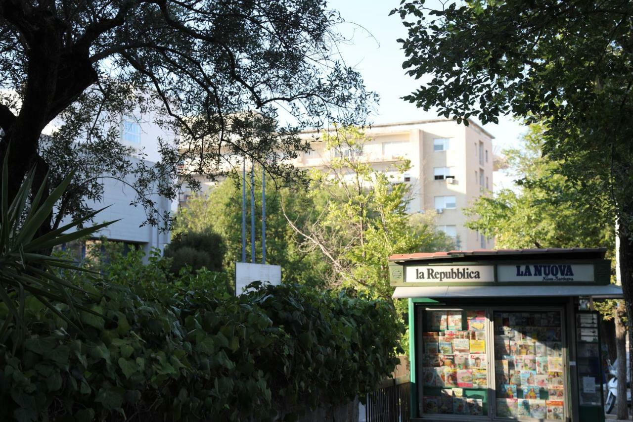Viale Italia 41: I Migliori Anni Ξενοδοχείο Σάσαρι Εξωτερικό φωτογραφία